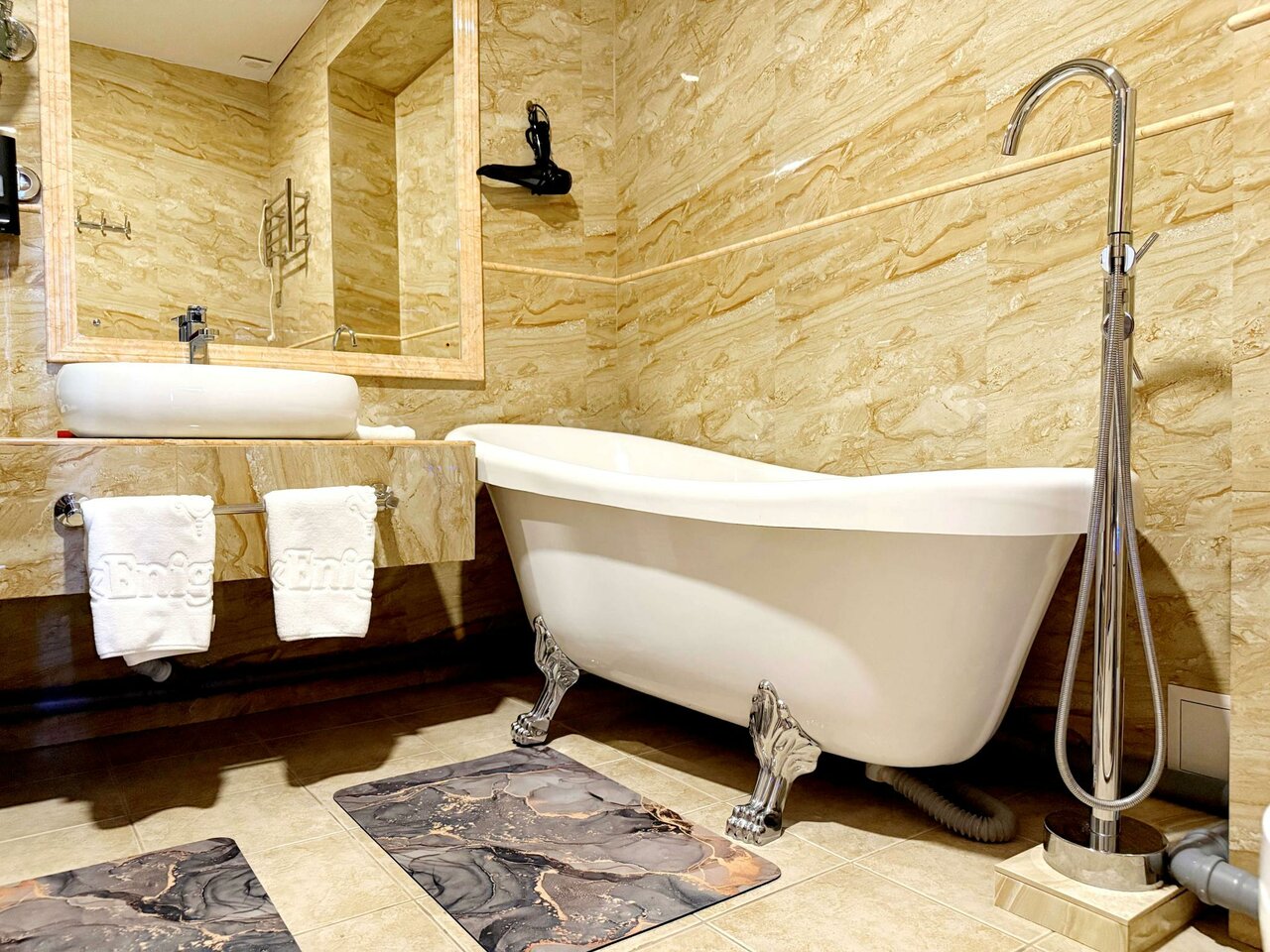 Гостиница Энигма Хабаровск