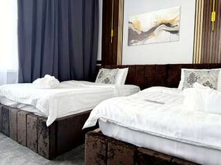 Гостиница Энигма Хабаровск Номер комфорт с 2 односпальными кроватями-1