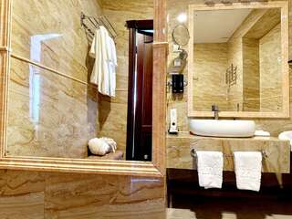 Гостиница Энигма Хабаровск Номер люкс-10