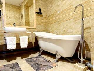 Гостиница Энигма Хабаровск Номер люкс-9