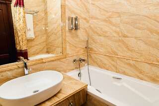 Гостиница Энигма Хабаровск Номер комфорт с 1 двуспальной кроватью-8